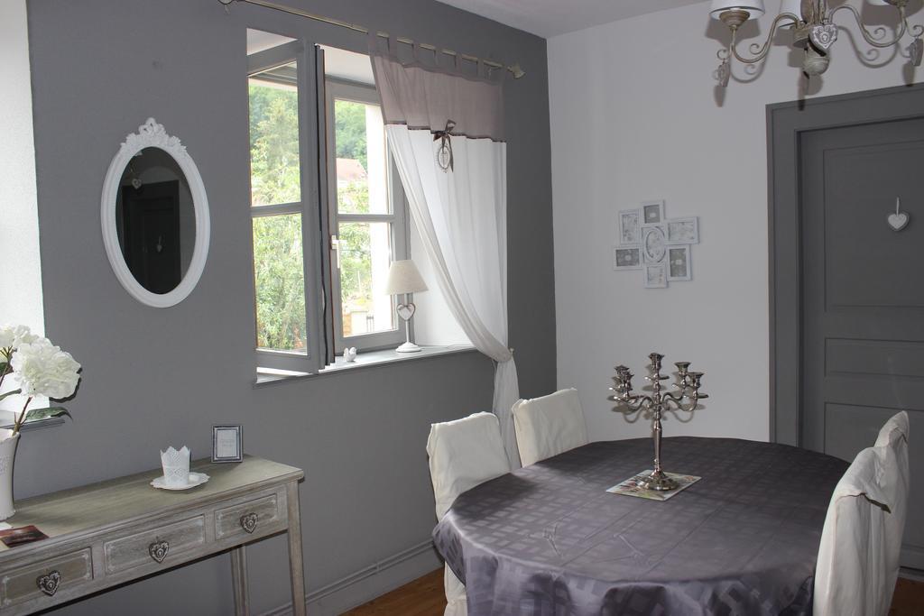 Gite Des 3 Chateaux Ribeauville  Room photo